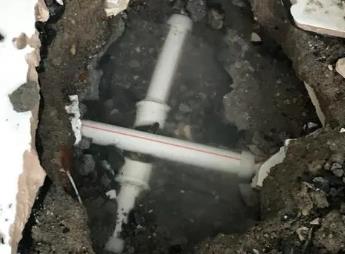 云浮阳台漏水维修公司为您分享楼上楼下漏水怎么处理